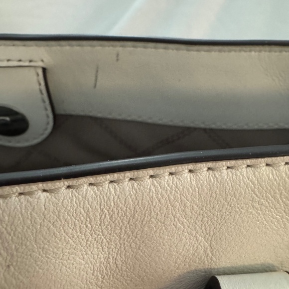 MICHAEL MICHAEL KORS Astor Large Studded Leather Tote Bag - Picture 10 of 13